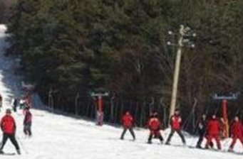 平山神鹿滑雪場