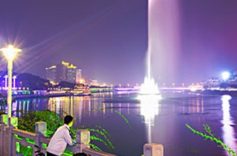 亞洲*高噴泉