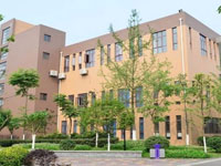 威海立派職業中等專業學校