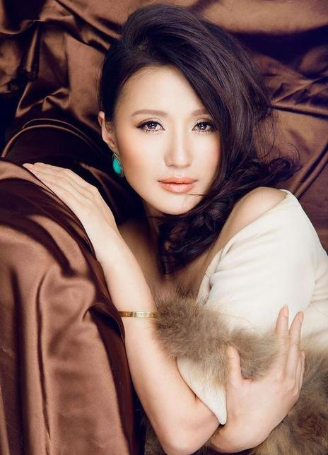 萬美汐