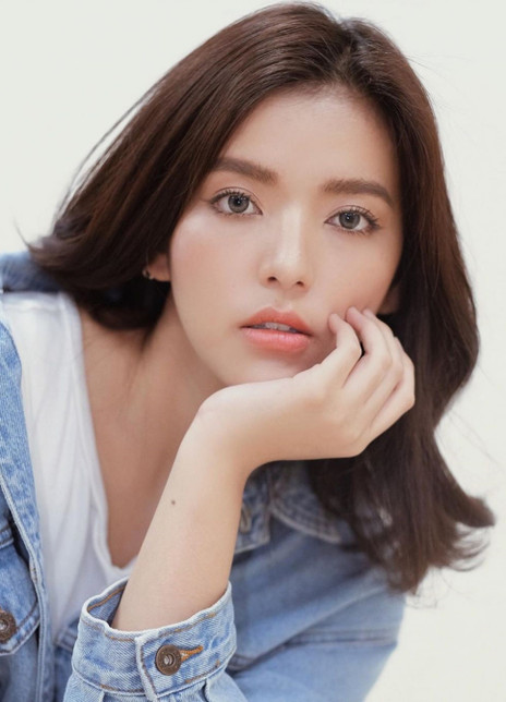 查楠帕·卡莫吉麗拉