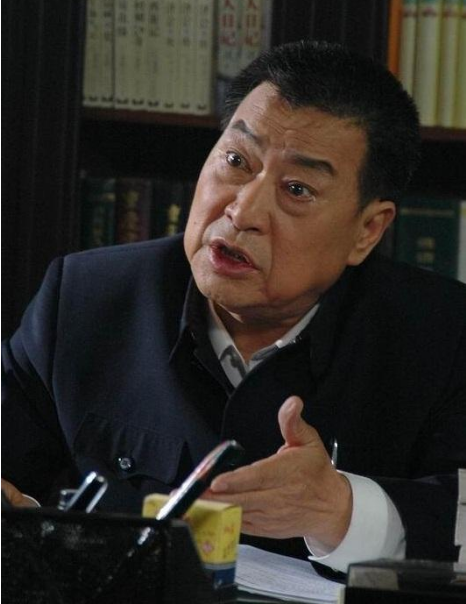 王早來 王早來