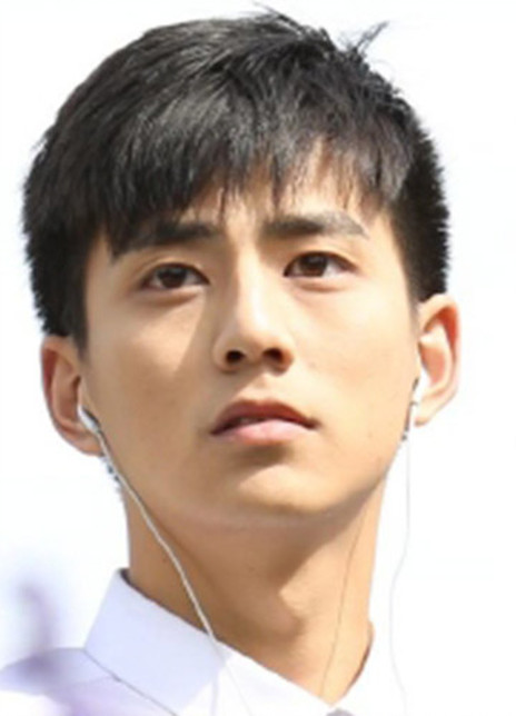 向遨宇 向遨宇