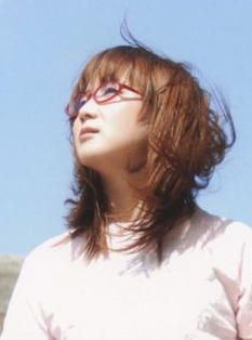 奧華子