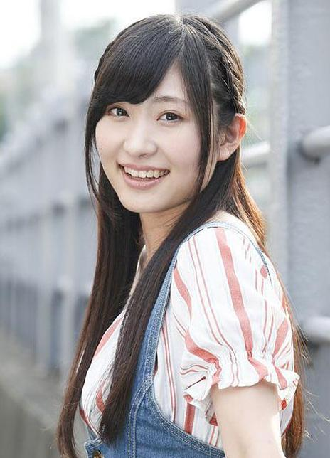 白石晴香 白石晴香