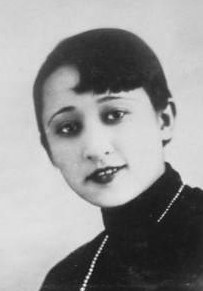 陸美玲