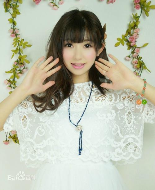 何藝紗 何藝紗
