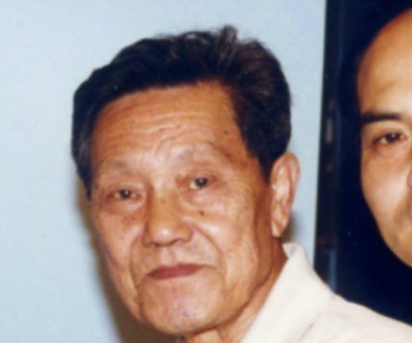 尤磊