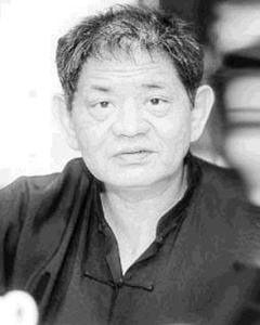黃任中
