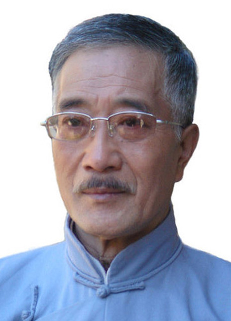 侯桐江