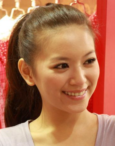 李妍瑾 李妍瑾