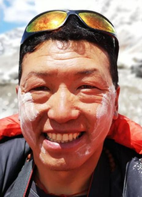 格西楊初