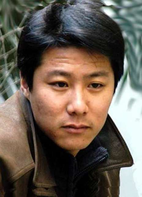 李少飛