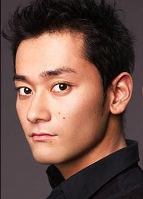 山根和馬