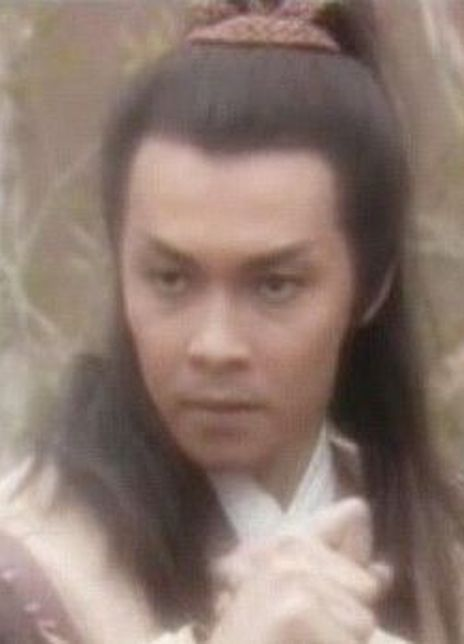 李岡龍 李岡龍