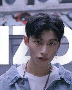 李大奔 李大奔