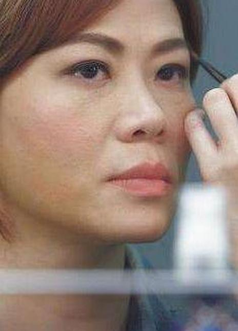 邵美君 邵美君