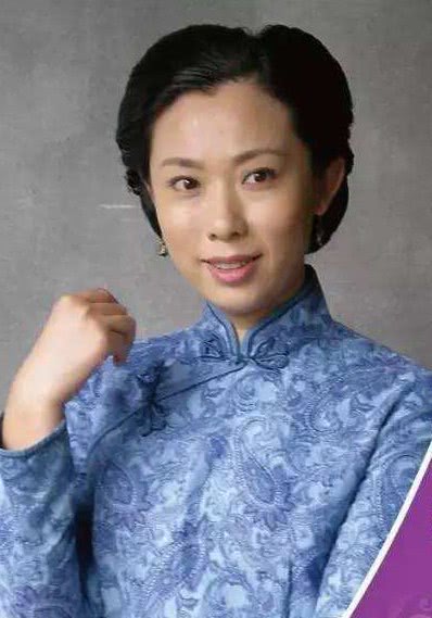 孫露菲