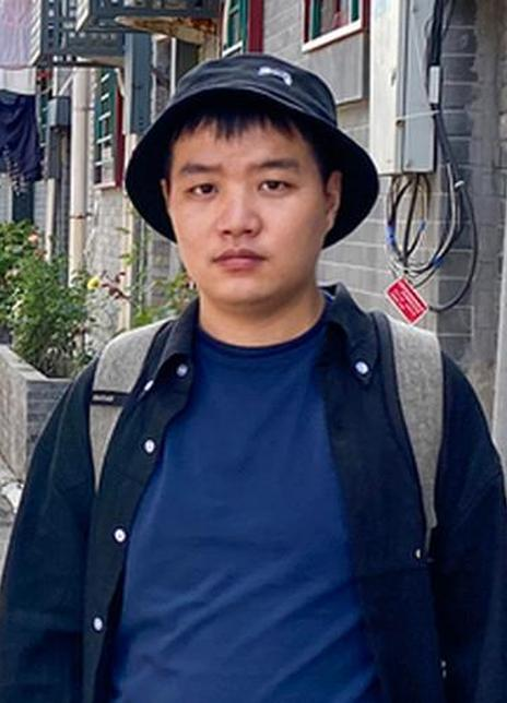 母鑫楊 母鑫楊