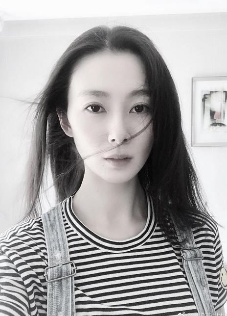 王浠言 王浠言