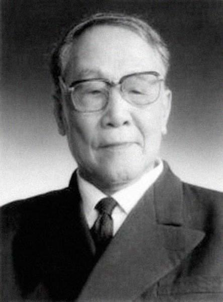 高鴻