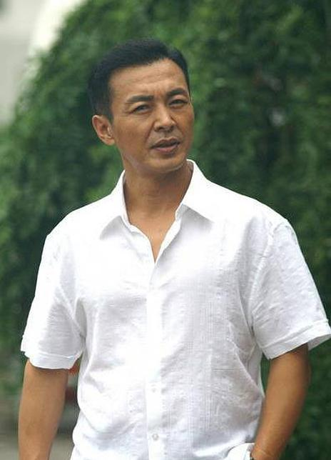王強