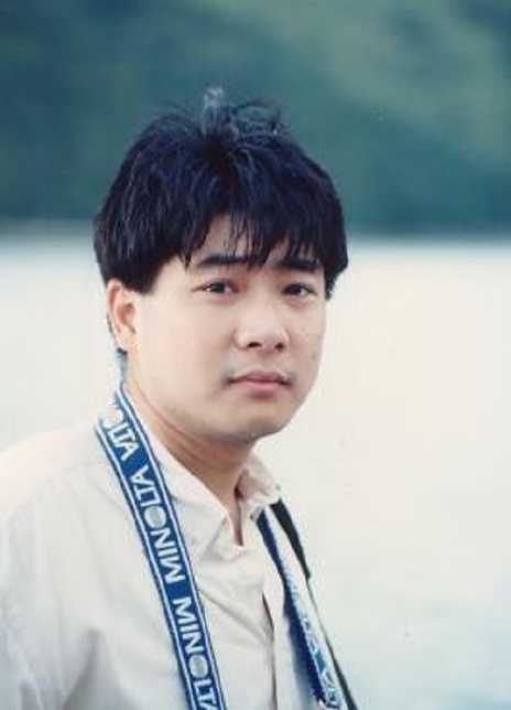 譚王鴻