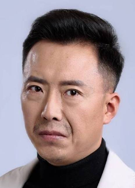 張?jiān)?></a></div>
<div   id=