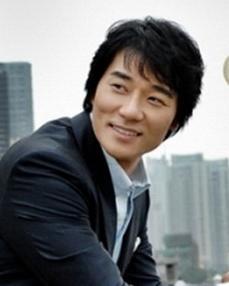 李泰坤 李泰坤