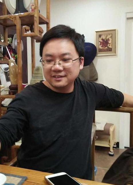 游偉 游偉
