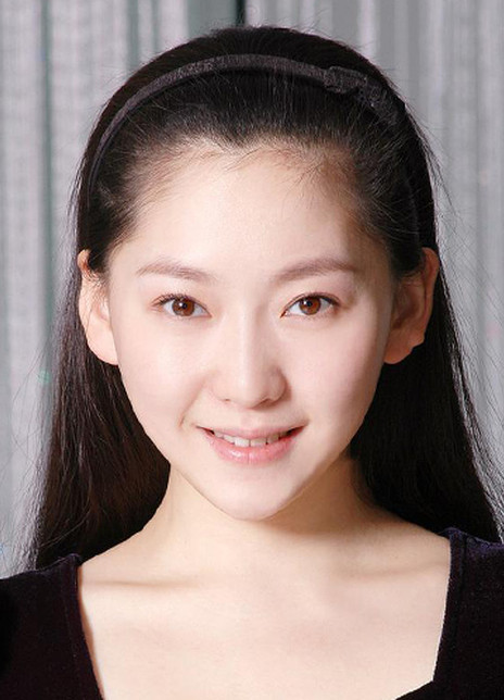 曹馨月 曹馨月