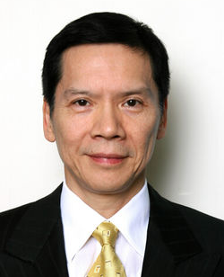 向華強