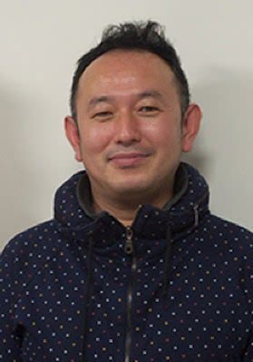 足立紳